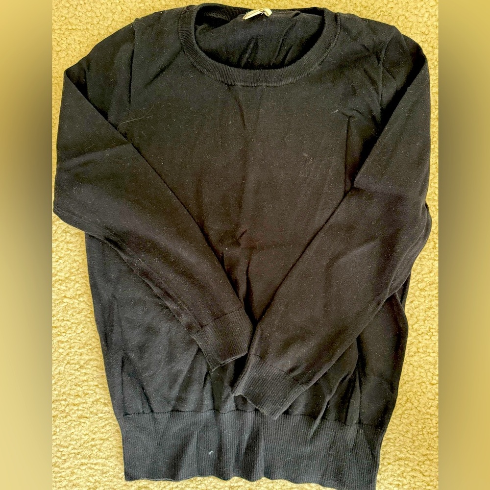 Women's J.Crew Black, lightweight, crew neck sweater - size Small